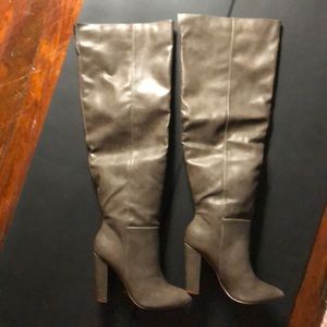 Over The Knee boots